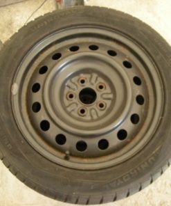 1 Satz Stahlfelge mit Winterreifen für Mercedes W124