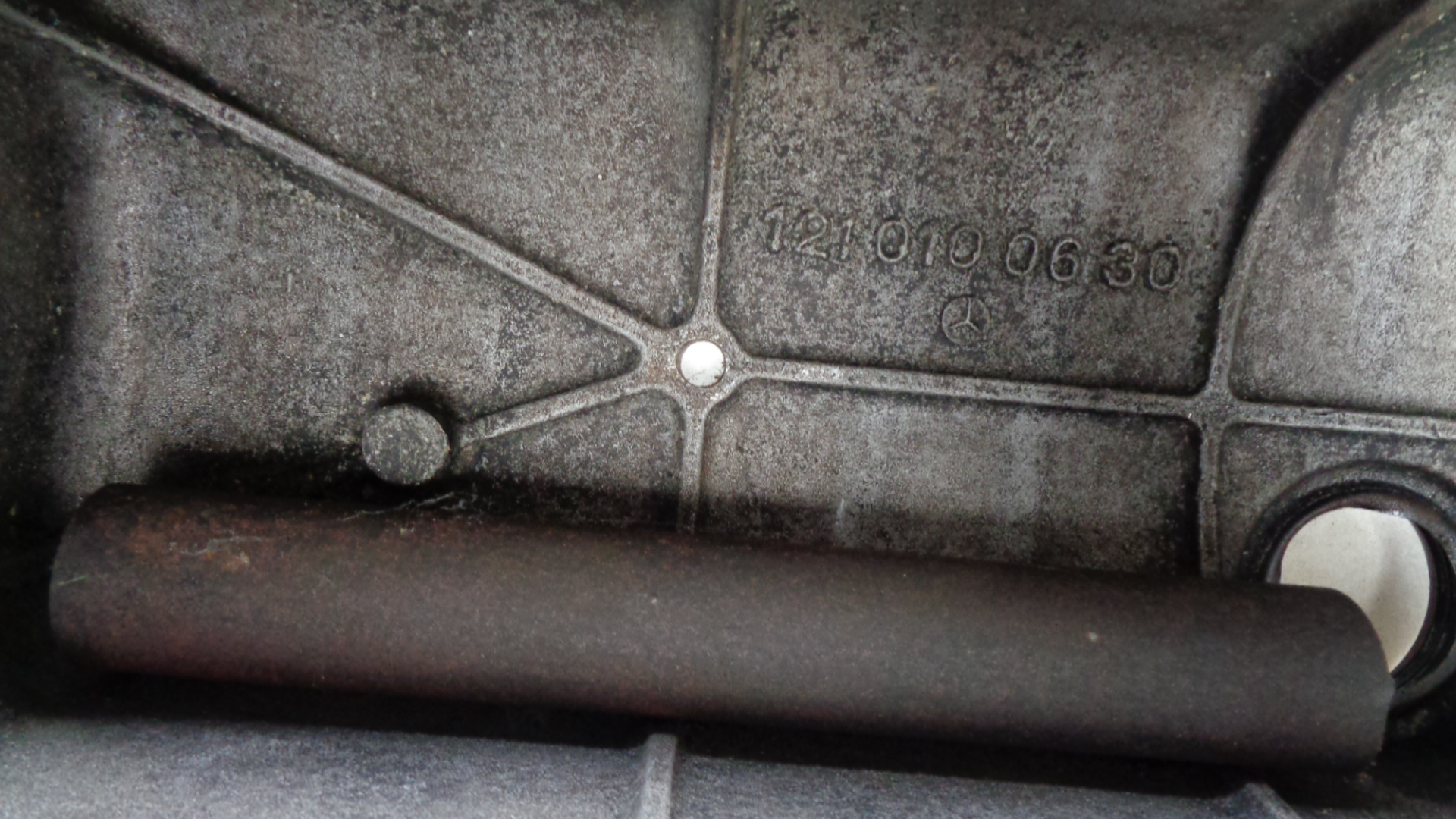 Ventildeckel, Zylinderkopfhaube für Mercedes Ponton 190b W121, 190SL – Bild 3