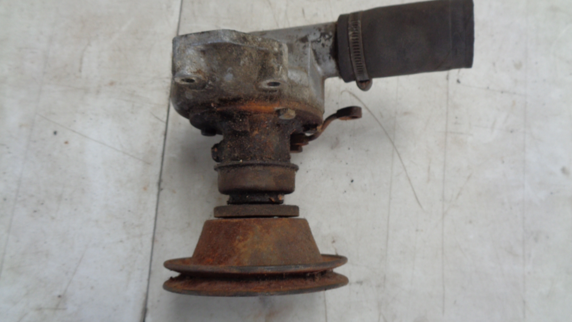 Wasserpumpe mit Wasserpumpengehäuse für Mercedes Ponton W121, 190SL – Bild 4