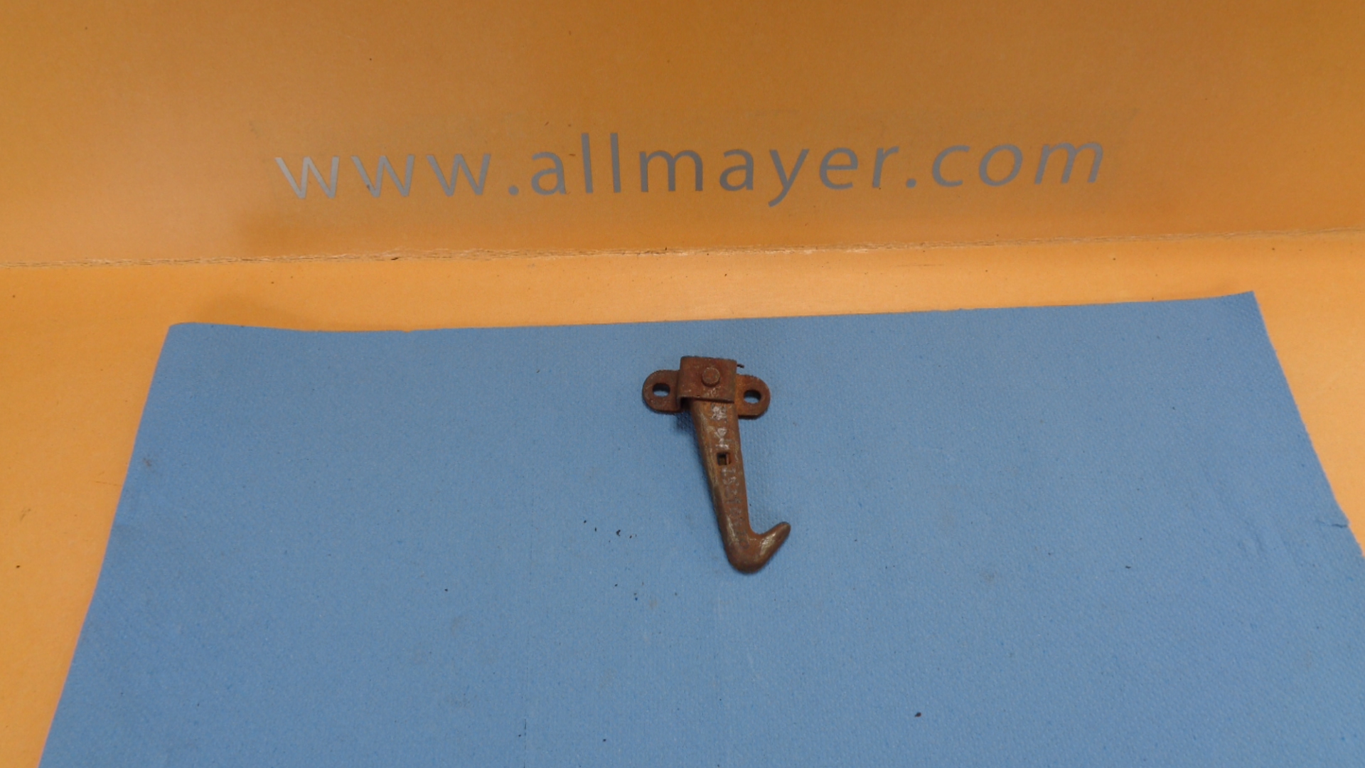 Sicherungshaken rechts an Motorhaube f. Mercedes 170 S, Sb, AC, SBC, Sb, DS, 220, BC, W136, W187