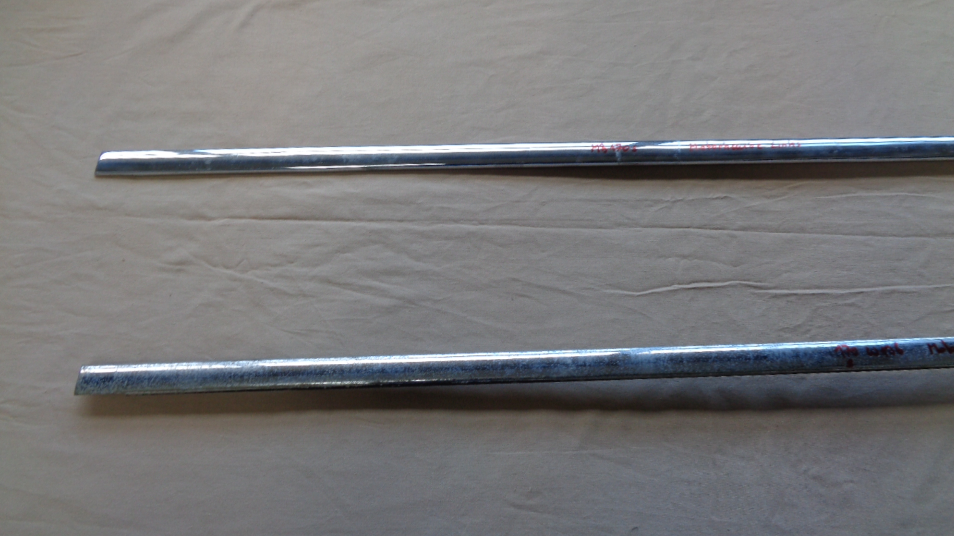 Zierleiste für Motorhaube links für Mercedes 170 S, S-D, S-V, DS, Sb und SB-Cabrio, W136 – Bild 2