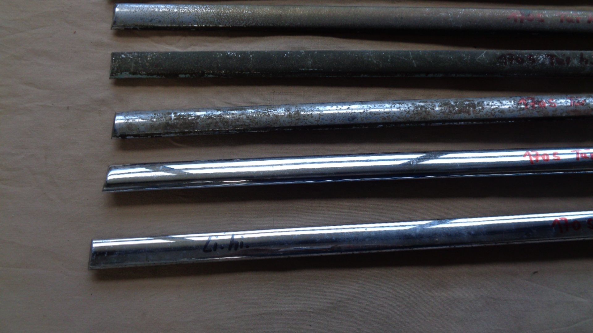 Zierleiste für Fondtür hinten links für Mercedes 170 S, S-D, S-V, DS, Sb, SB-Cabrio, W136 und 220 W187 – Bild 2