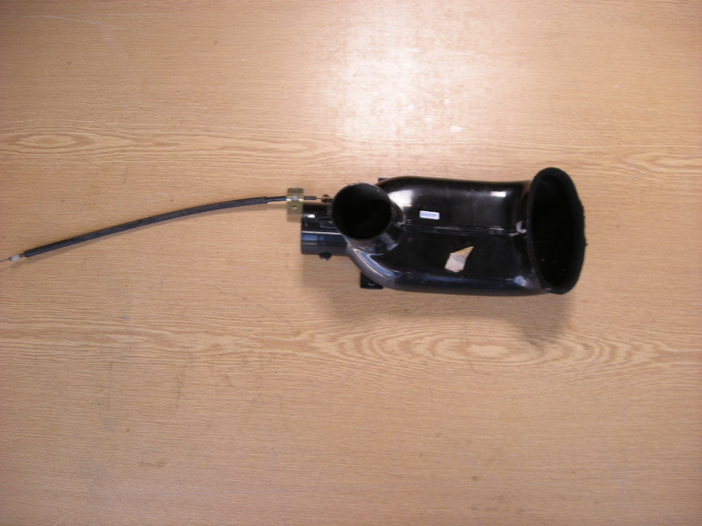 Heizungsverteiler, Luftkanal links rechts für alle Mercedes R/C107 – Bild 3