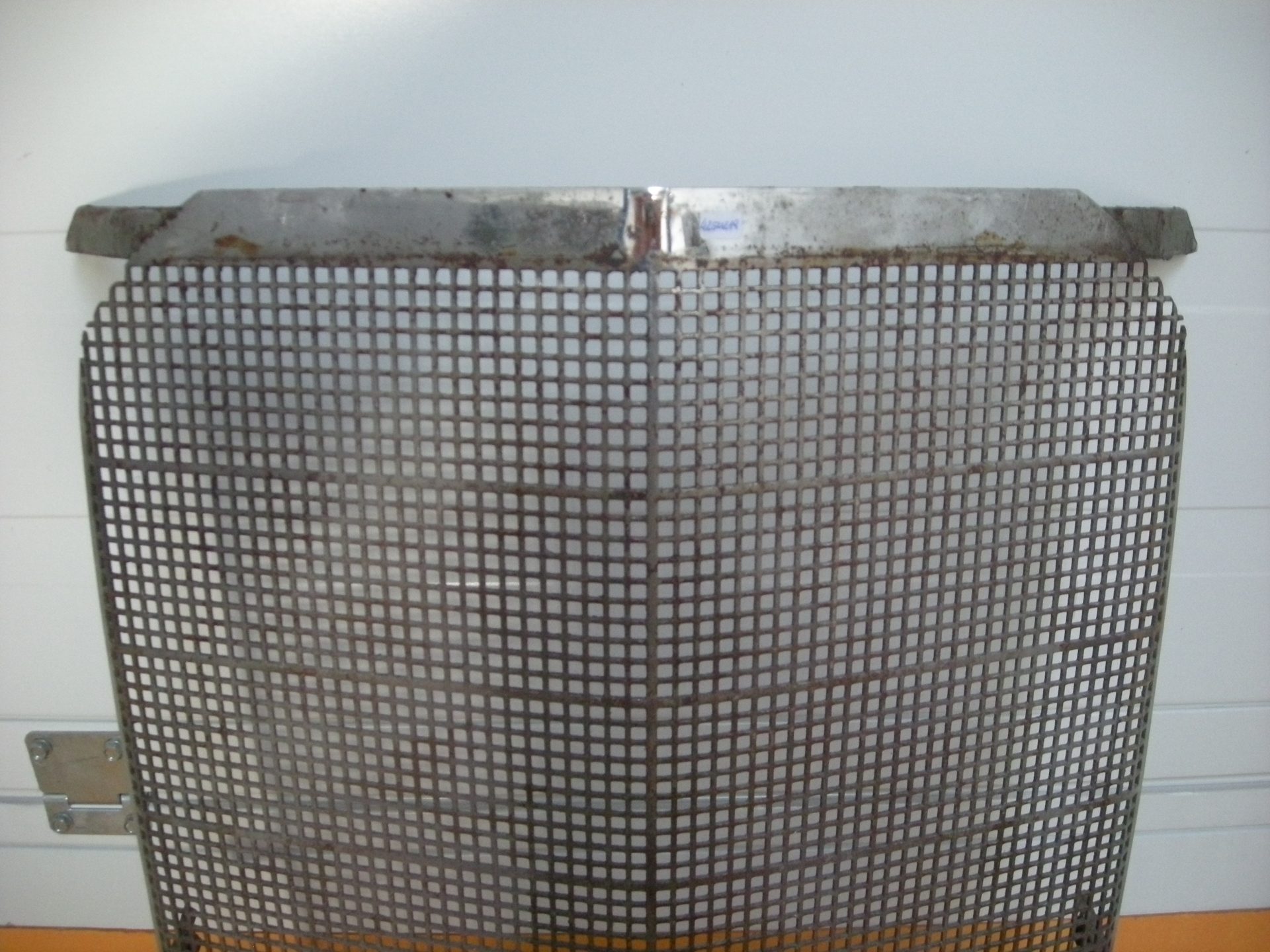 Kühlerschutzgitter für alle Mercedes 170 S Modelle und 220 W187 – Bild 4