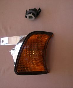 Blinkleuchte Blinker vorne rechts für BMW 520 E34