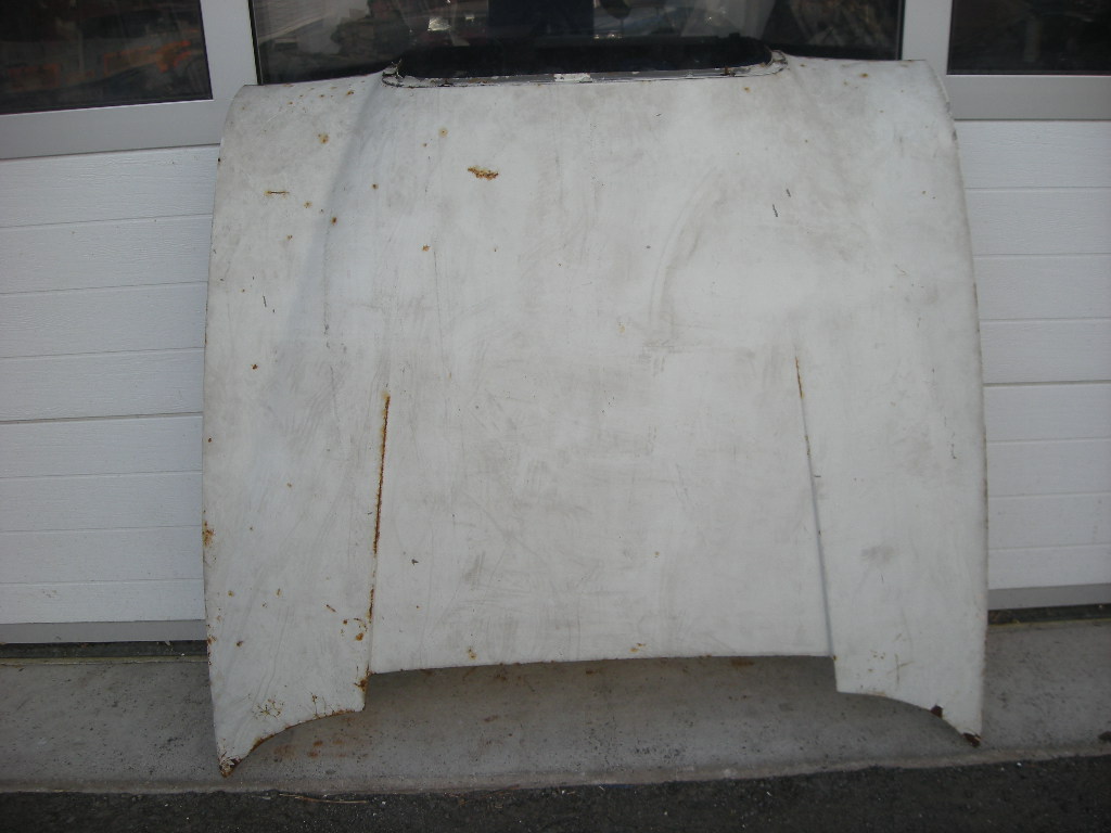 Gebrauchte Motorhaube für Mercedes W110 Heckflosse