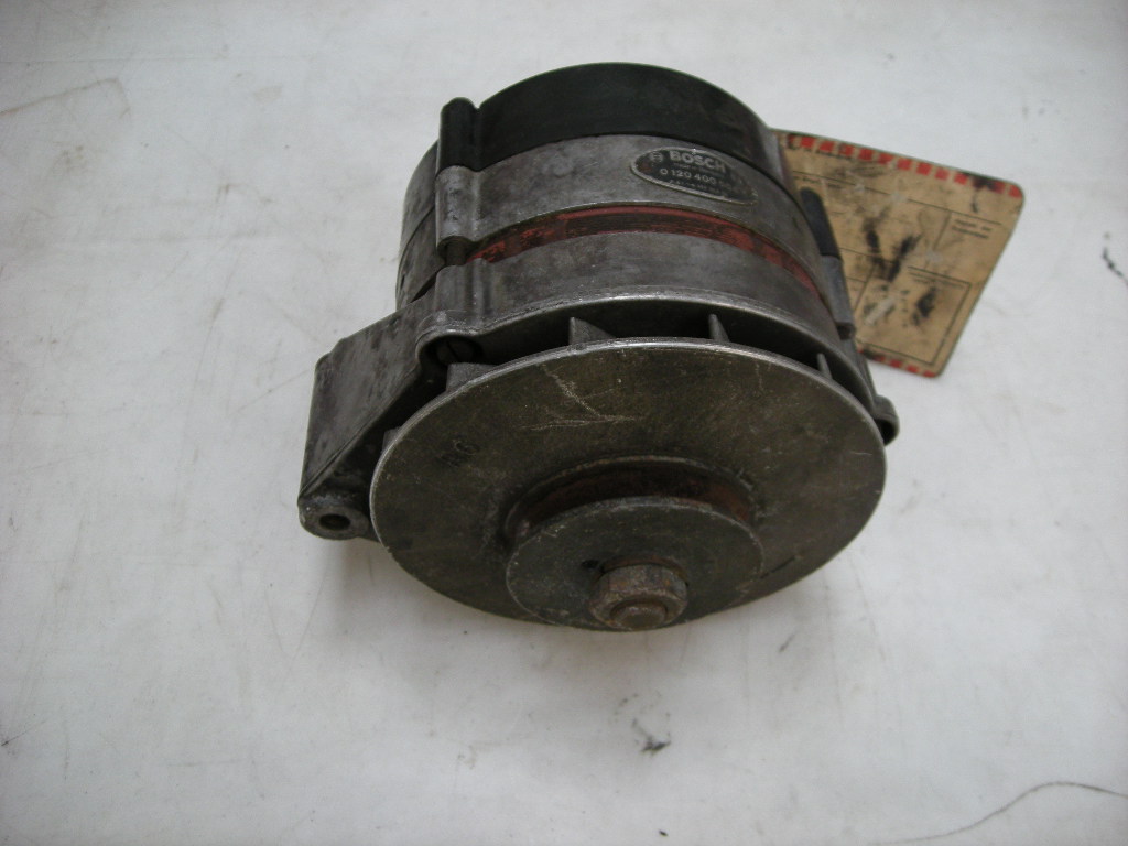 Bosch Lichtmaschine Mercedes W110 – Bild 3
