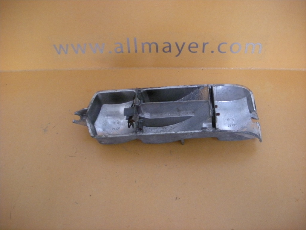 Lampenfassung gebraucht für Rücklicht rechts Mercedes W108/109