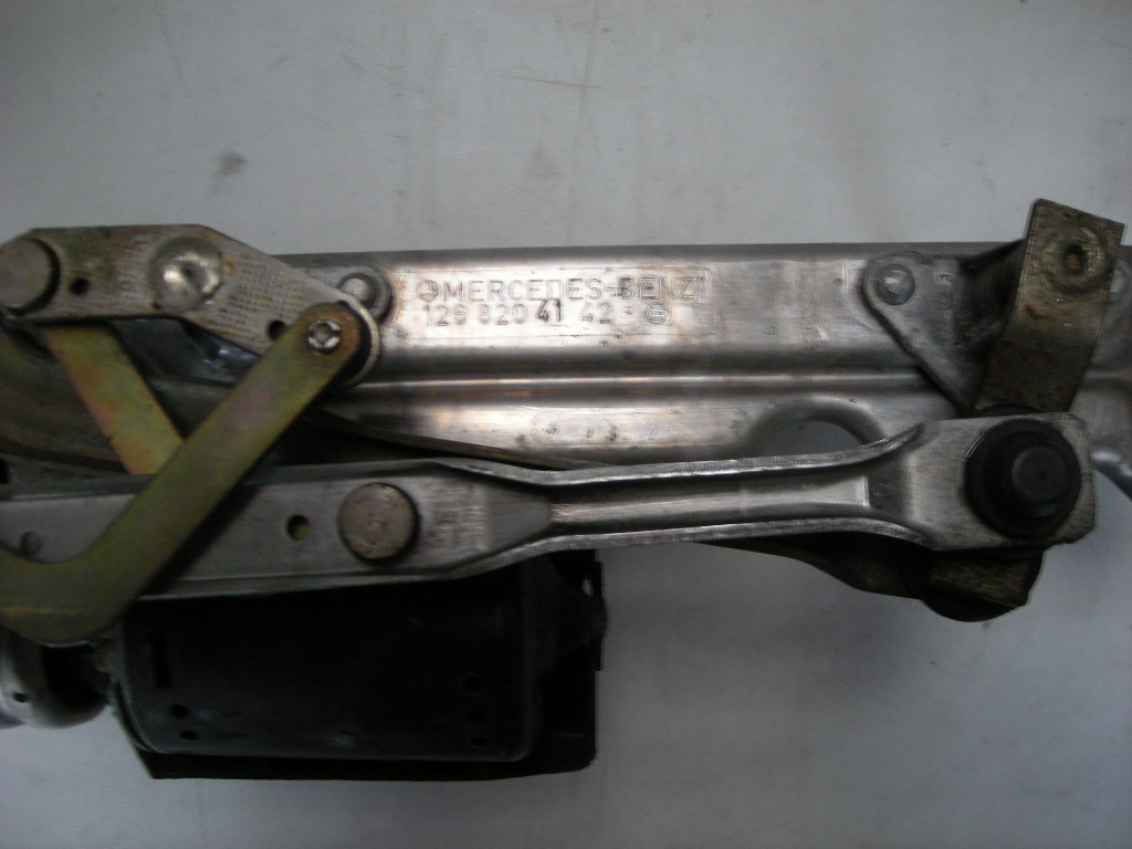 Wischergestänge mit Wischermotor für Mercedes W126 – Bild 5
