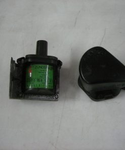 Zündspule mit Abdeckung für Mercedes W124, W126 Serie II, R129, W140