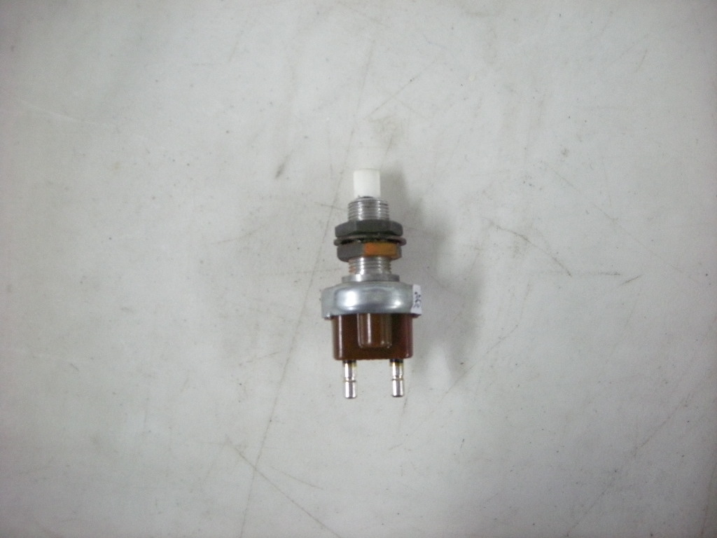 Bremslichtschalter für Mercedes W126