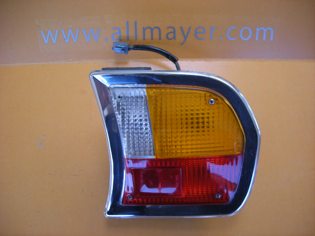 Rücklicht rechts für Peugoet 504 – Bild 2